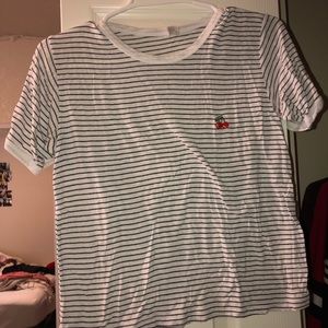 Black and white stripped short sleeve